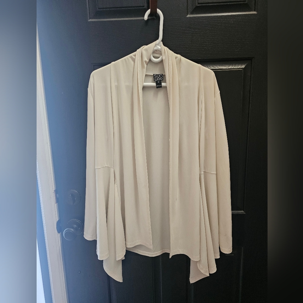 CLARA SUNWOO Size Medoum Asymmetrical Open Front Cardigan